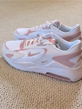 New Nike Air Max BLOT White and Pink Women's Air-Cushioned Running Sneakers